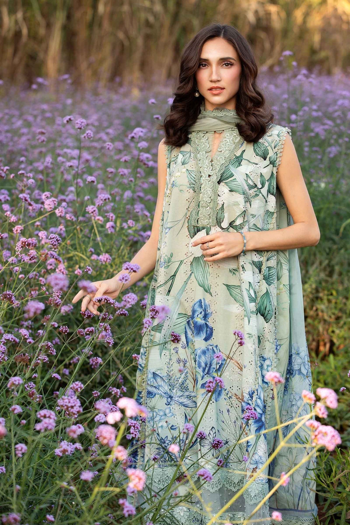 M.PRINTS 3 PIECE UNSTITCHED EMBROIDERED LAWN SUIT MPT-2505-A