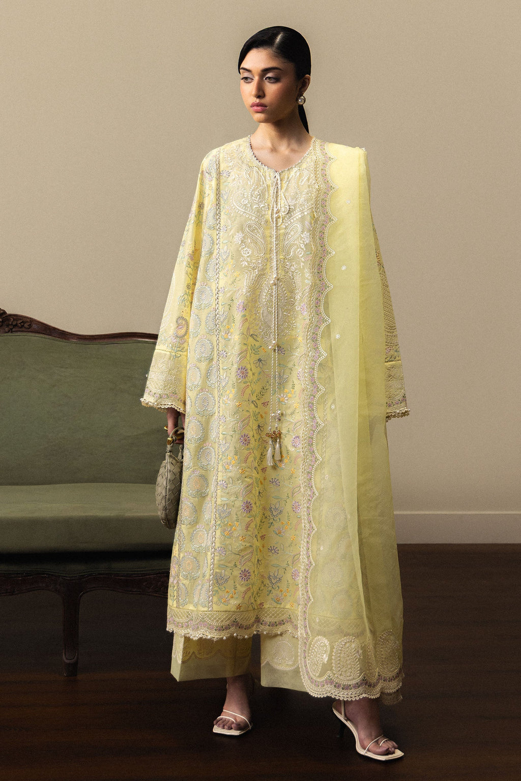 ZARA SHAHJAHAN Hinata-D3