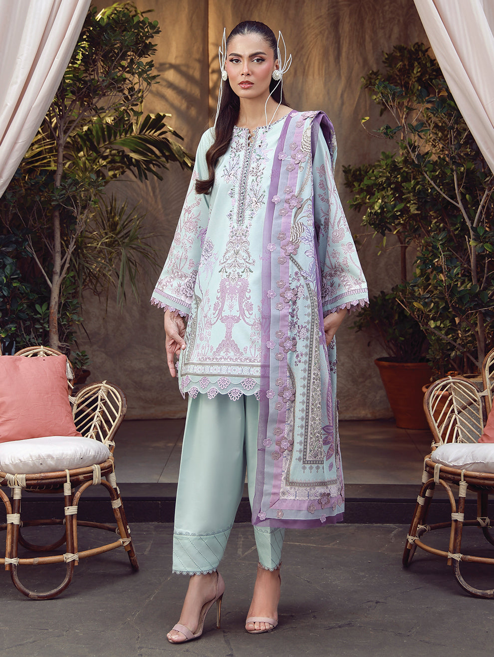 URBANE EMBROIDERED 20952