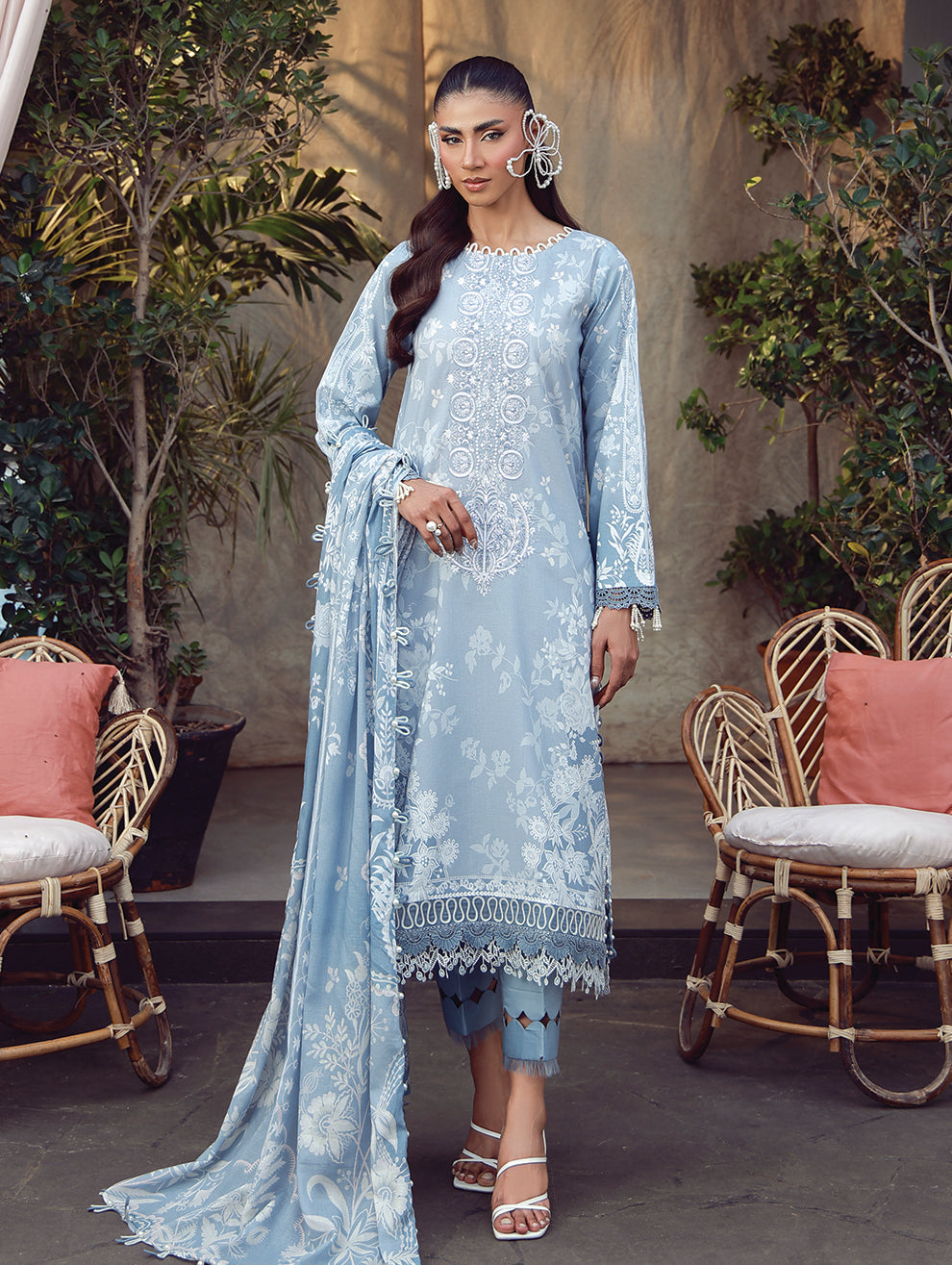 URBANE EMBROIDERED 20953