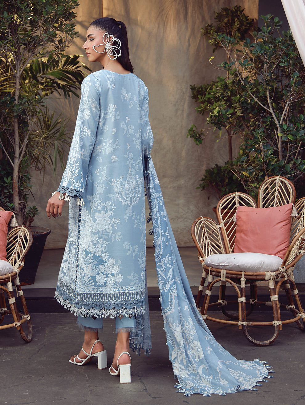 URBANE EMBROIDERED 20953