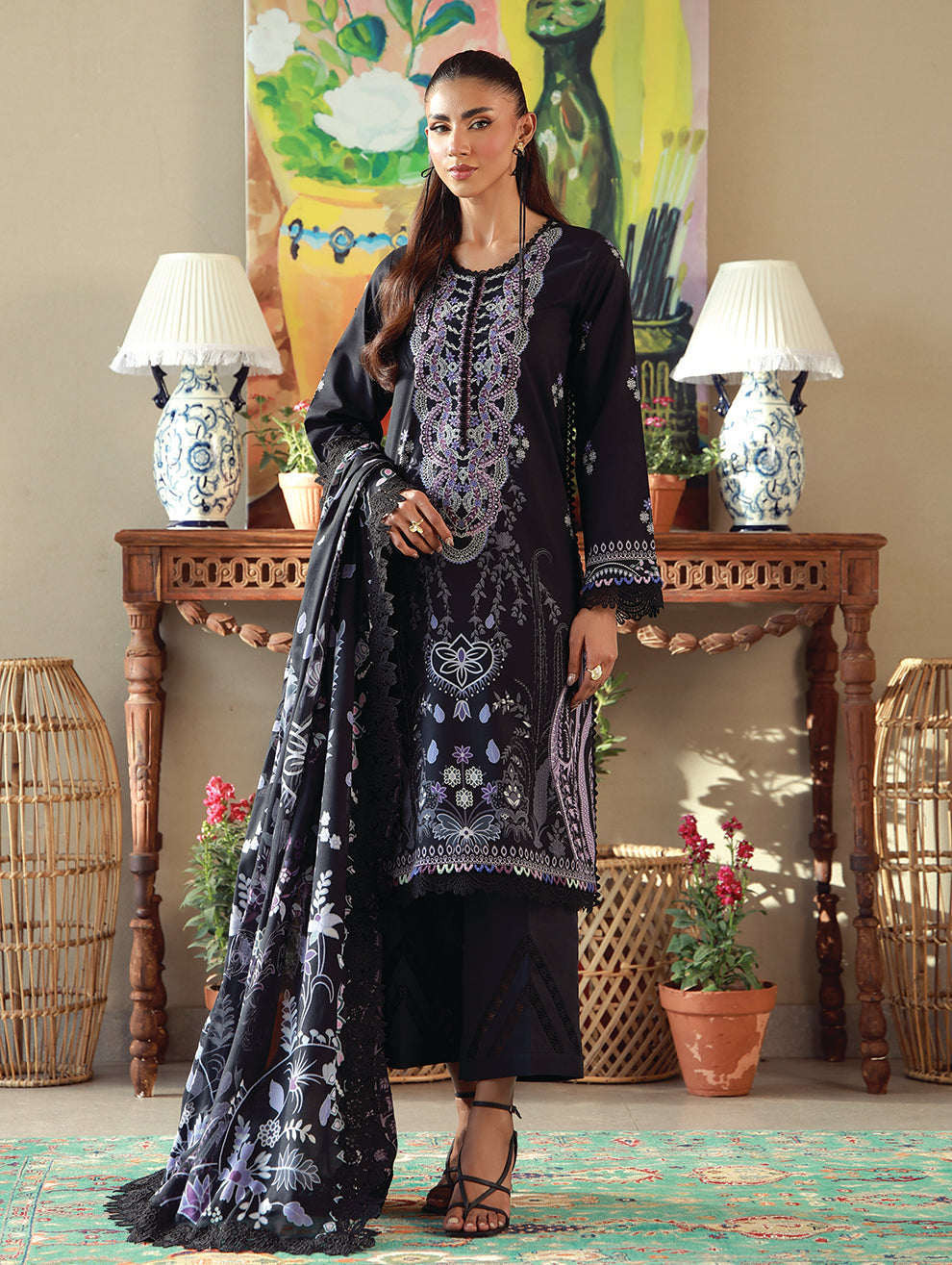 URBANE EMBROIDERED 20954