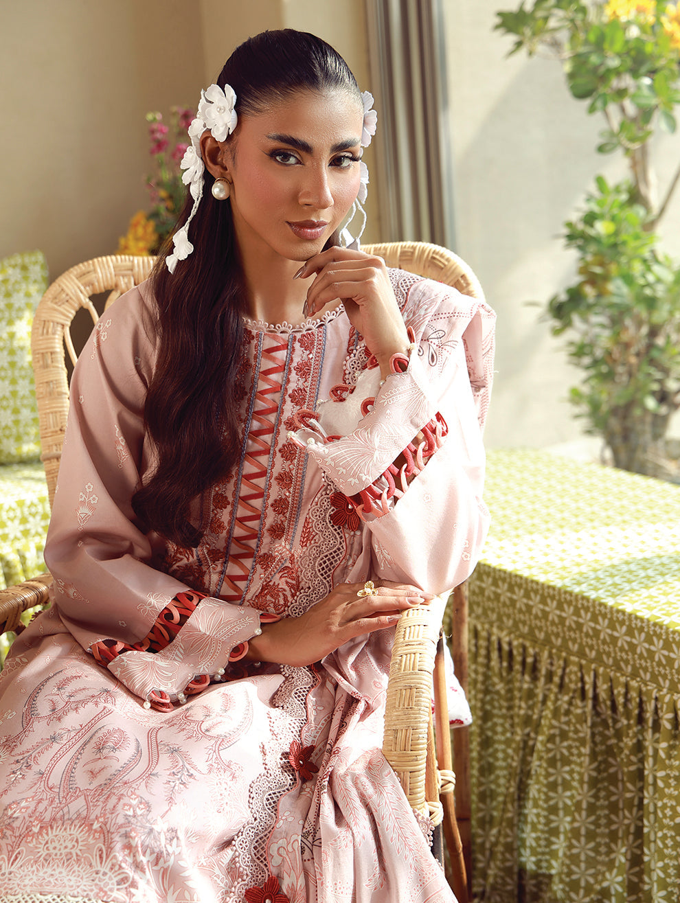 URBANE EMBROIDERED 20955