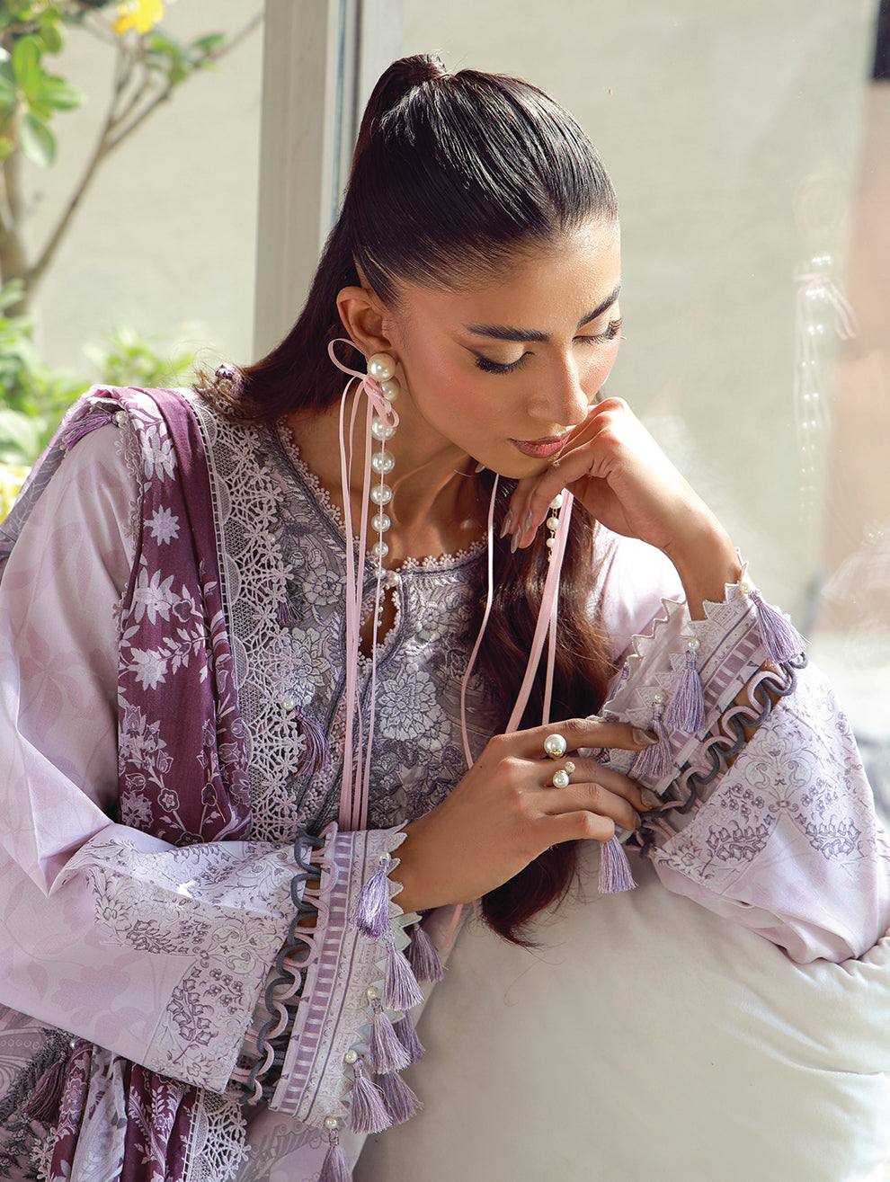 URBANE EMBROIDERED 20957