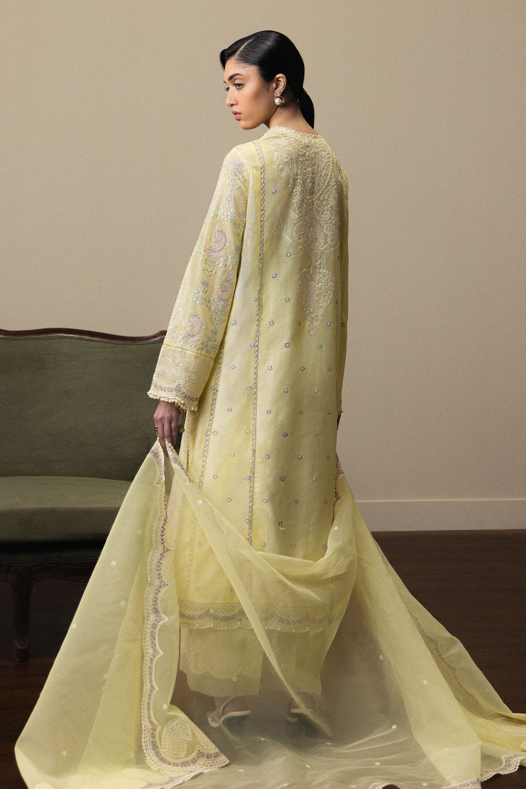 ZARA SHAHJAHAN Hinata-D3