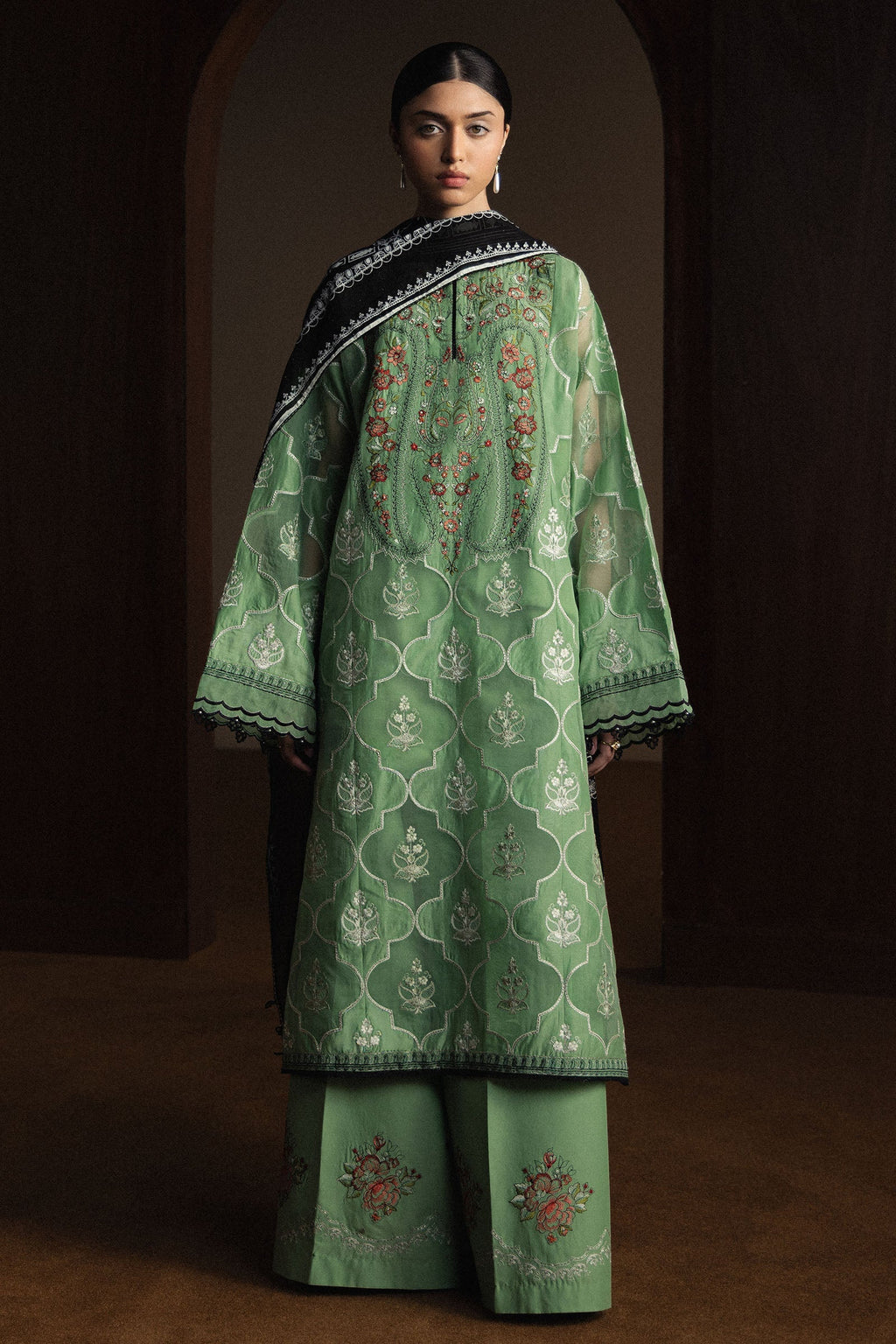 ZARA SHAHJAHAN Midoriya-D6