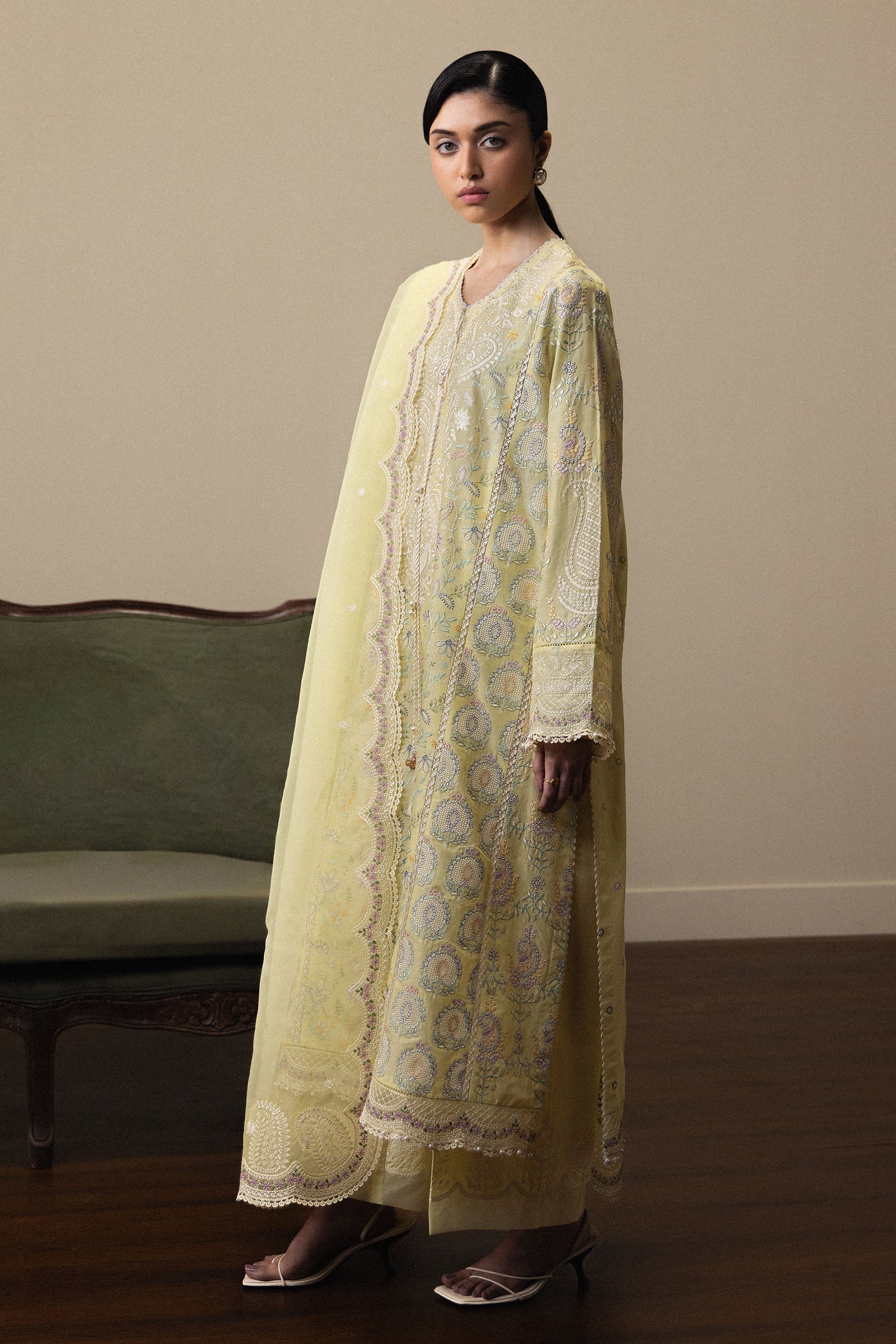 ZARA SHAHJAHAN Hinata-D3
