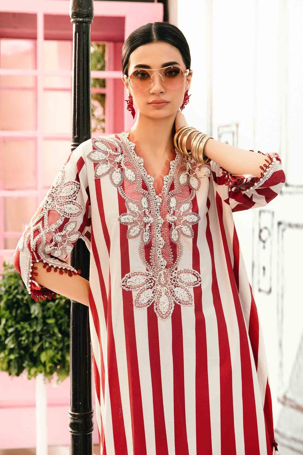 M.PRINTS 3 PIECE UNSTITCHED EMBROIDERED LAWN SUIT MPT-2609-A