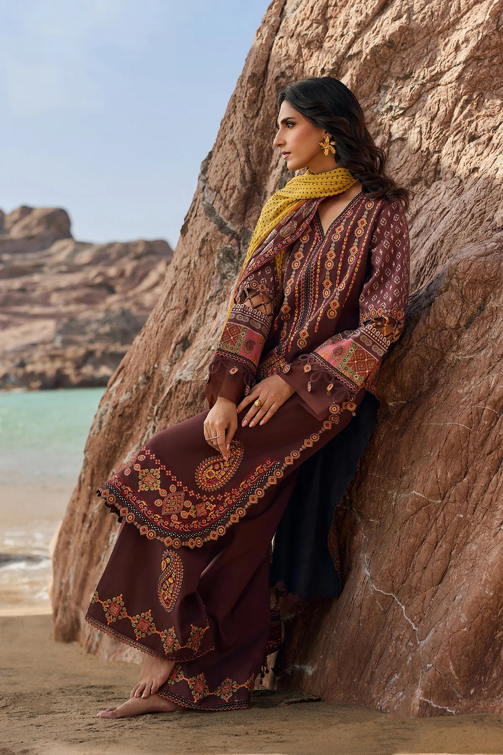 CHARIZMA 3-PC Unstitched Embroidered Lawn Collection CSN6-09