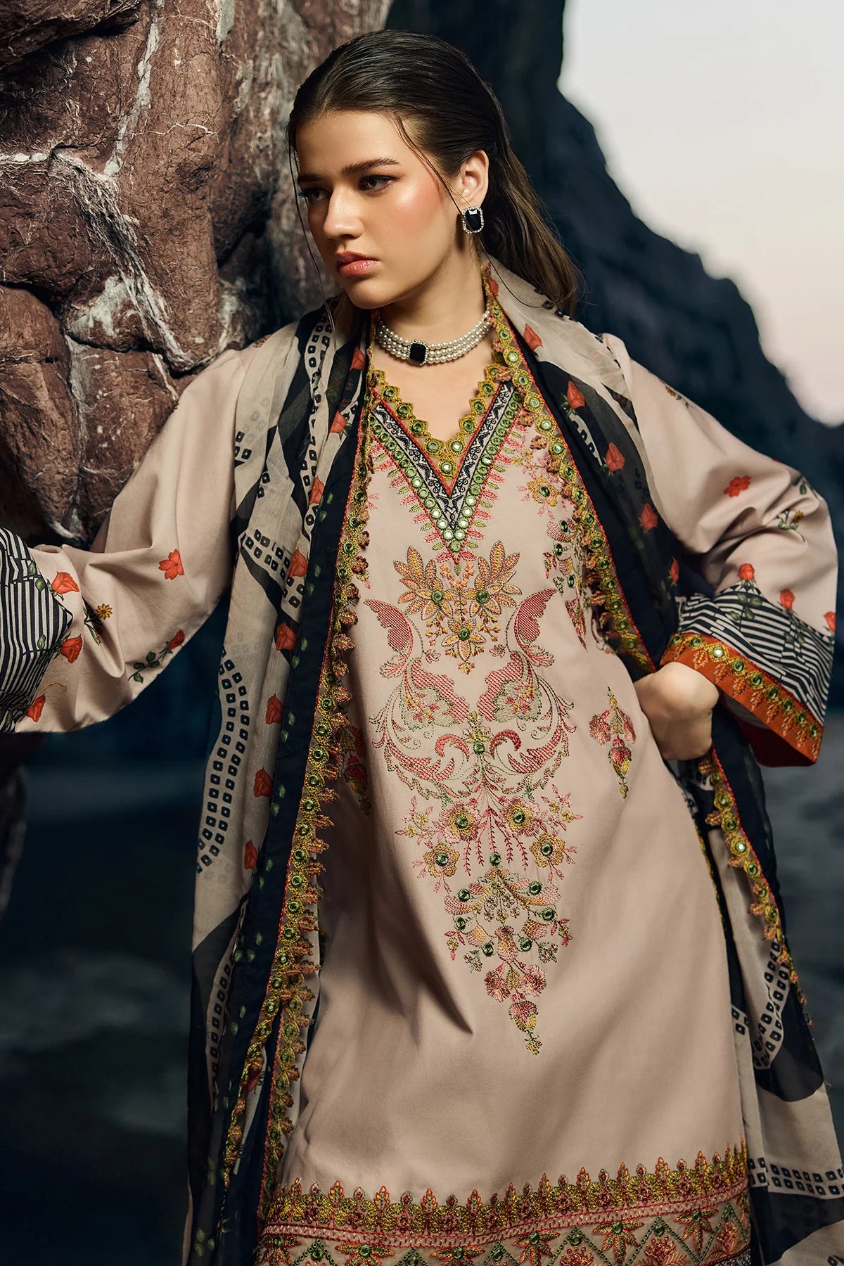 CHARIZMA 3-PC Unstitched Embroidered Lawn Collection CSN6-07