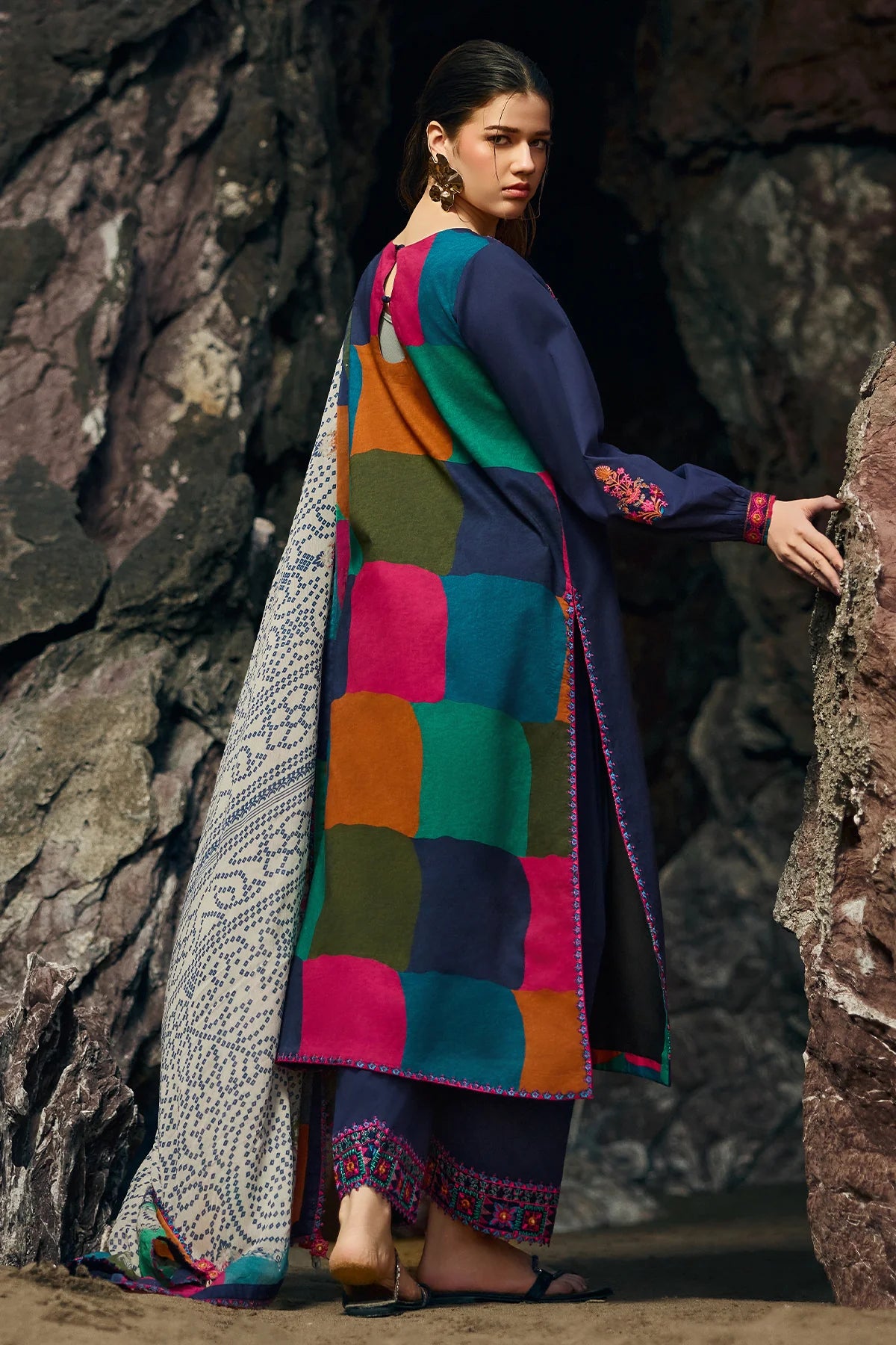 CHARIZMA 3-PC Unstitched Embroidered Lawn Collection CSN6-04