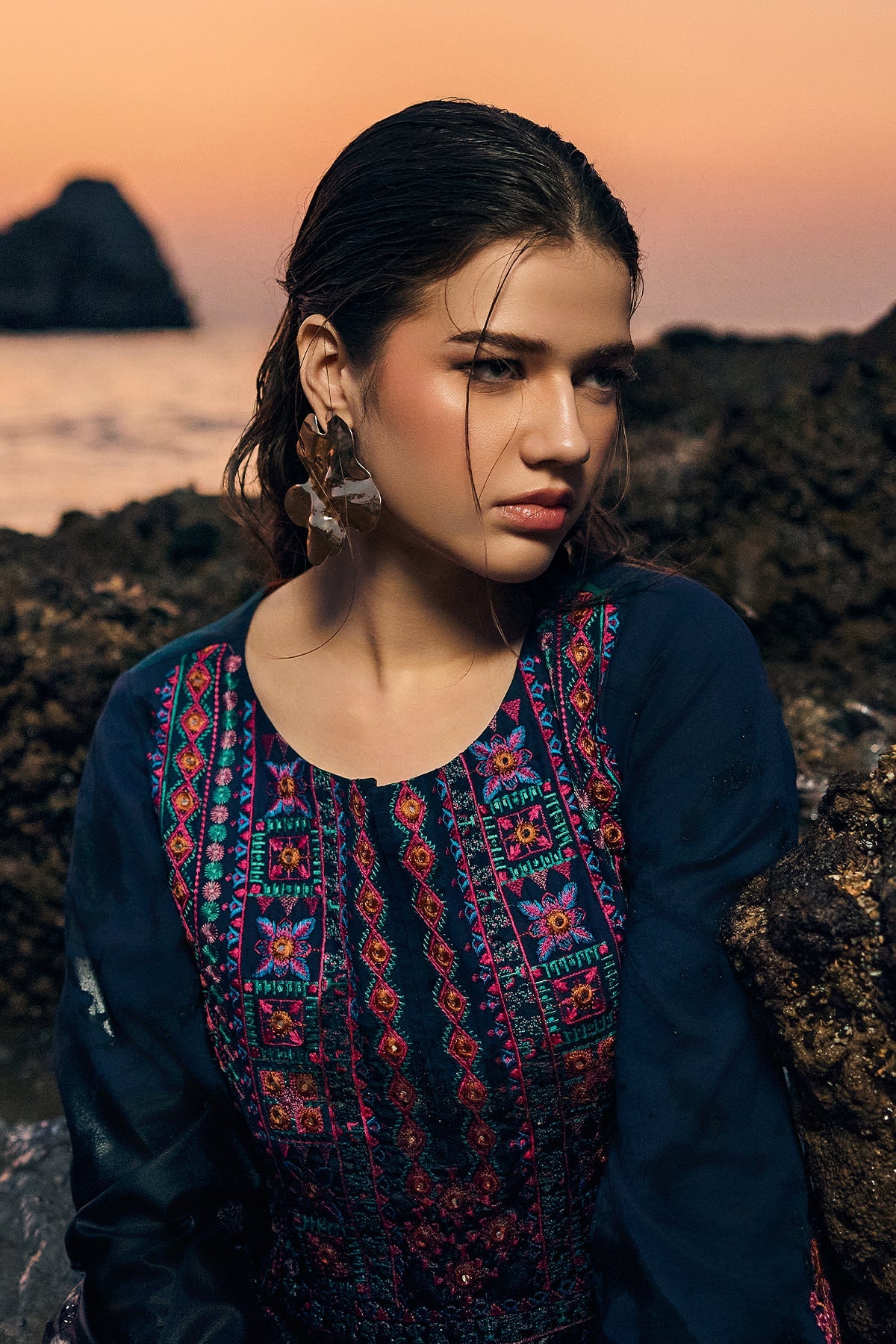 CHARIZMA 3-PC Unstitched Embroidered Lawn Collection CSN6-04