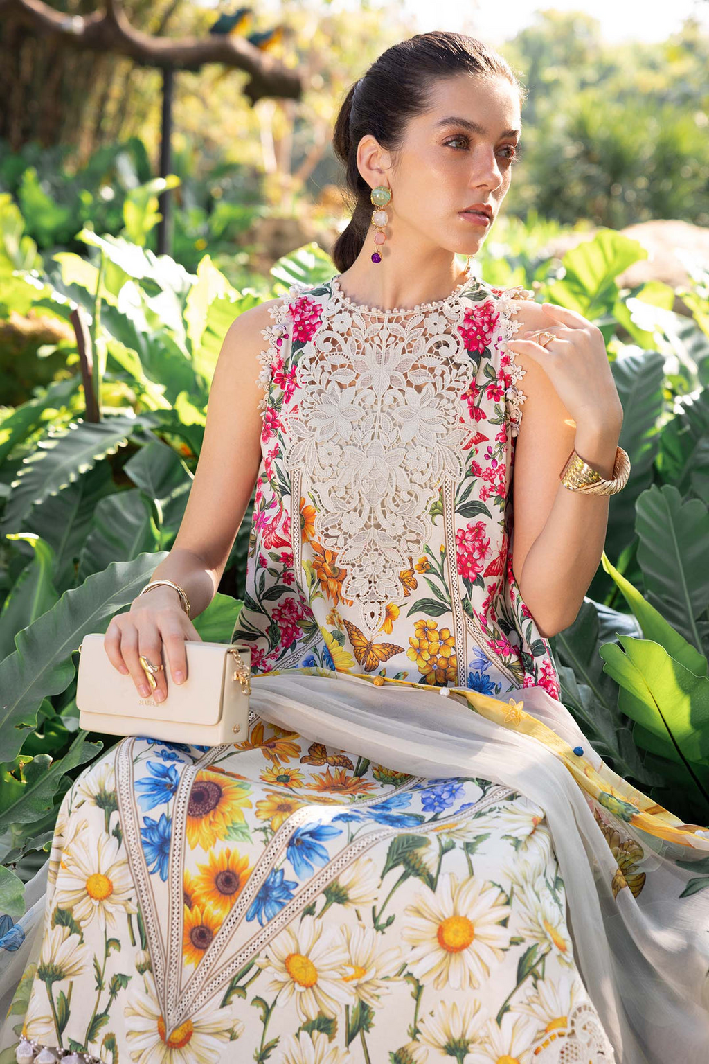M.PRINTS 3 PIECE UNSTITCHED EMBROIDERED LAWN SUIT MPT-2910-A