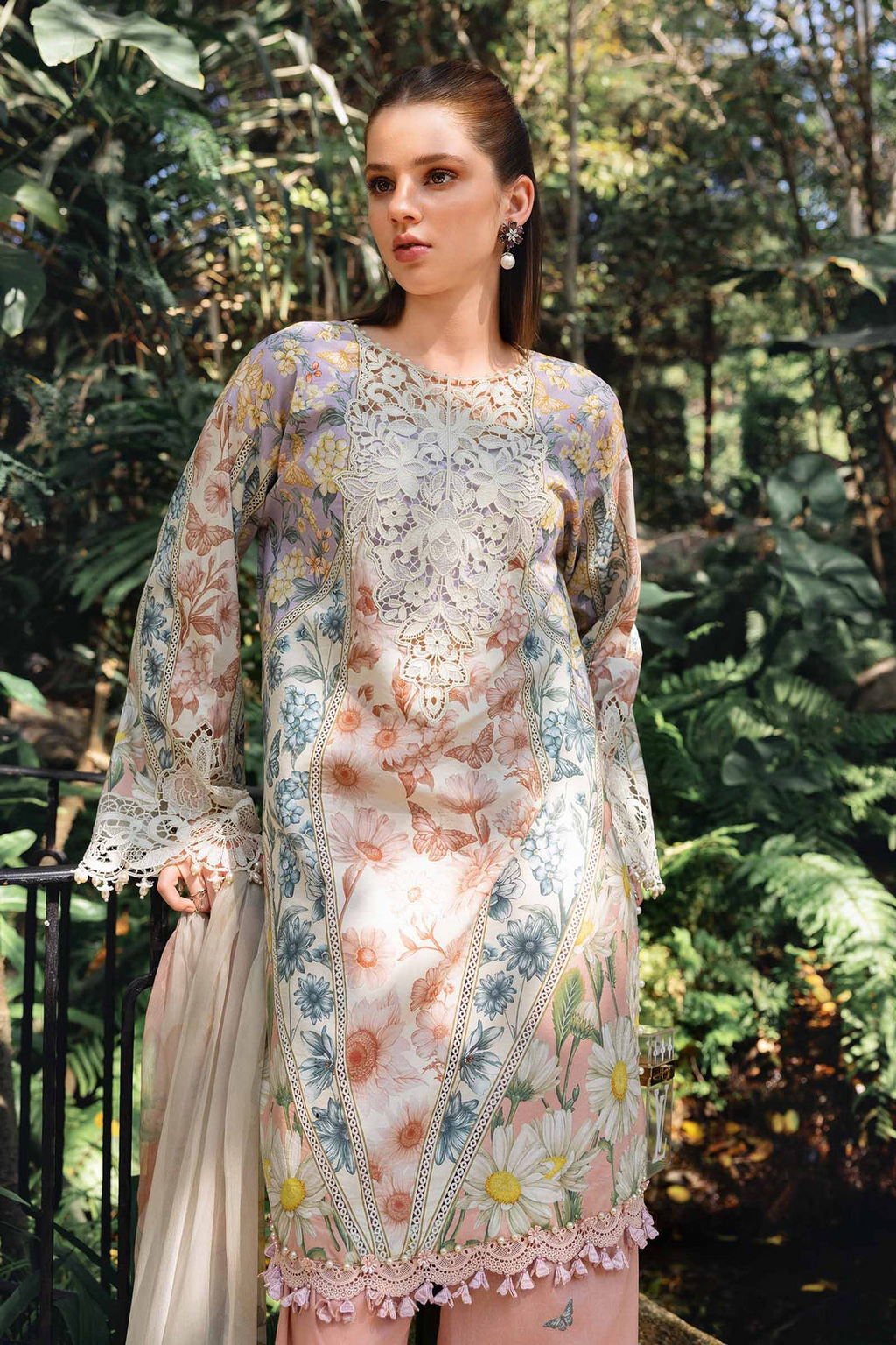 M.PRINTS 3 PIECE UNSTITCHED EMBROIDERED LAWN SUIT MPT-2910-B